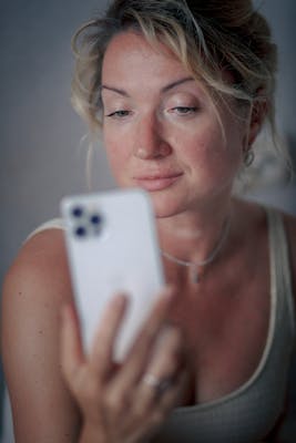 Hannah, 27
