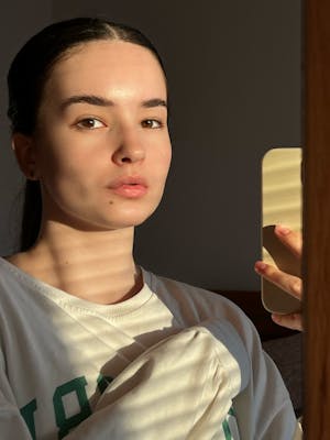 Hannah, 27