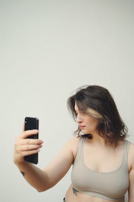 Katharina, 28